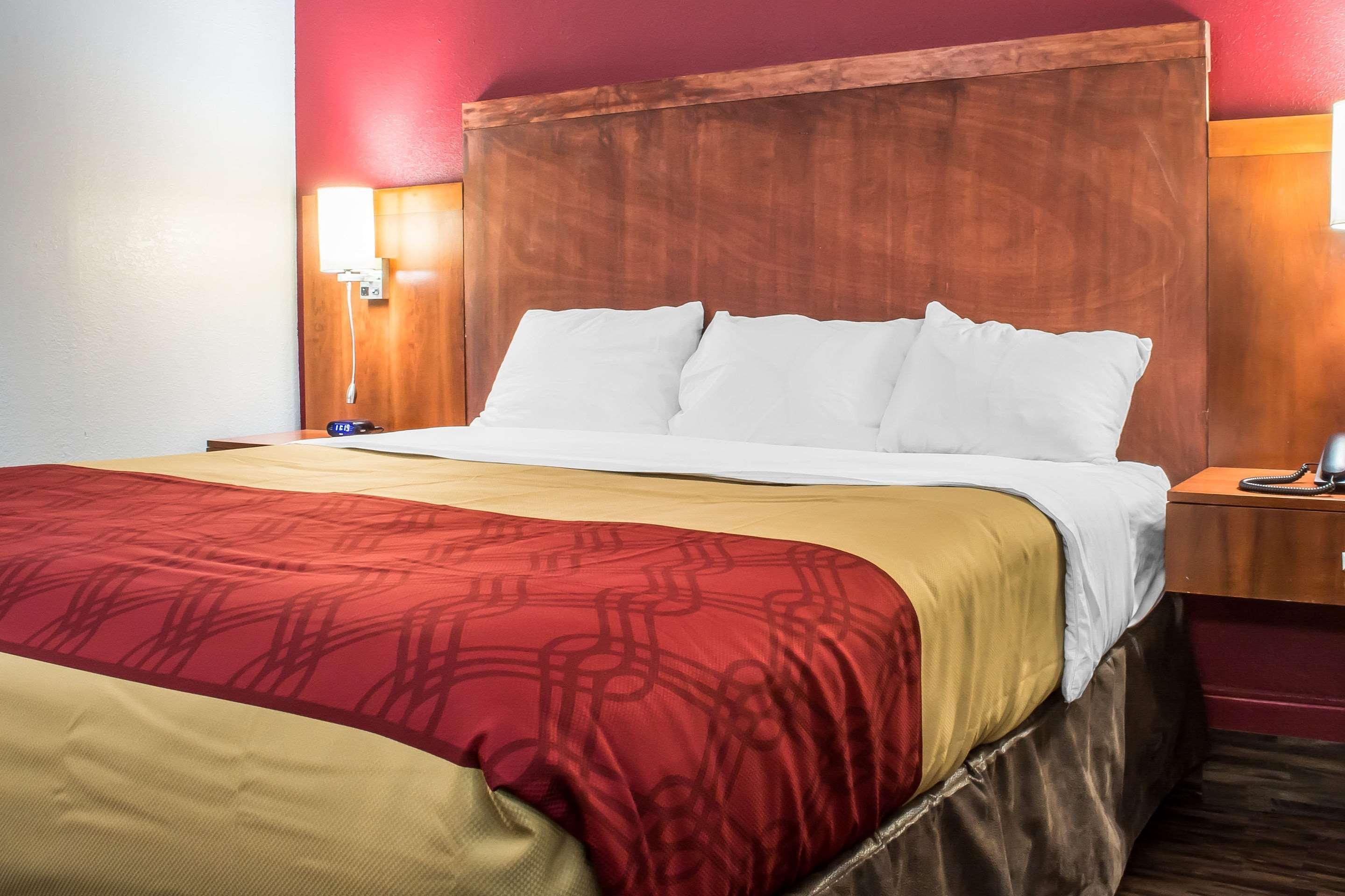 Econo Lodge Brockport Eksteriør billede