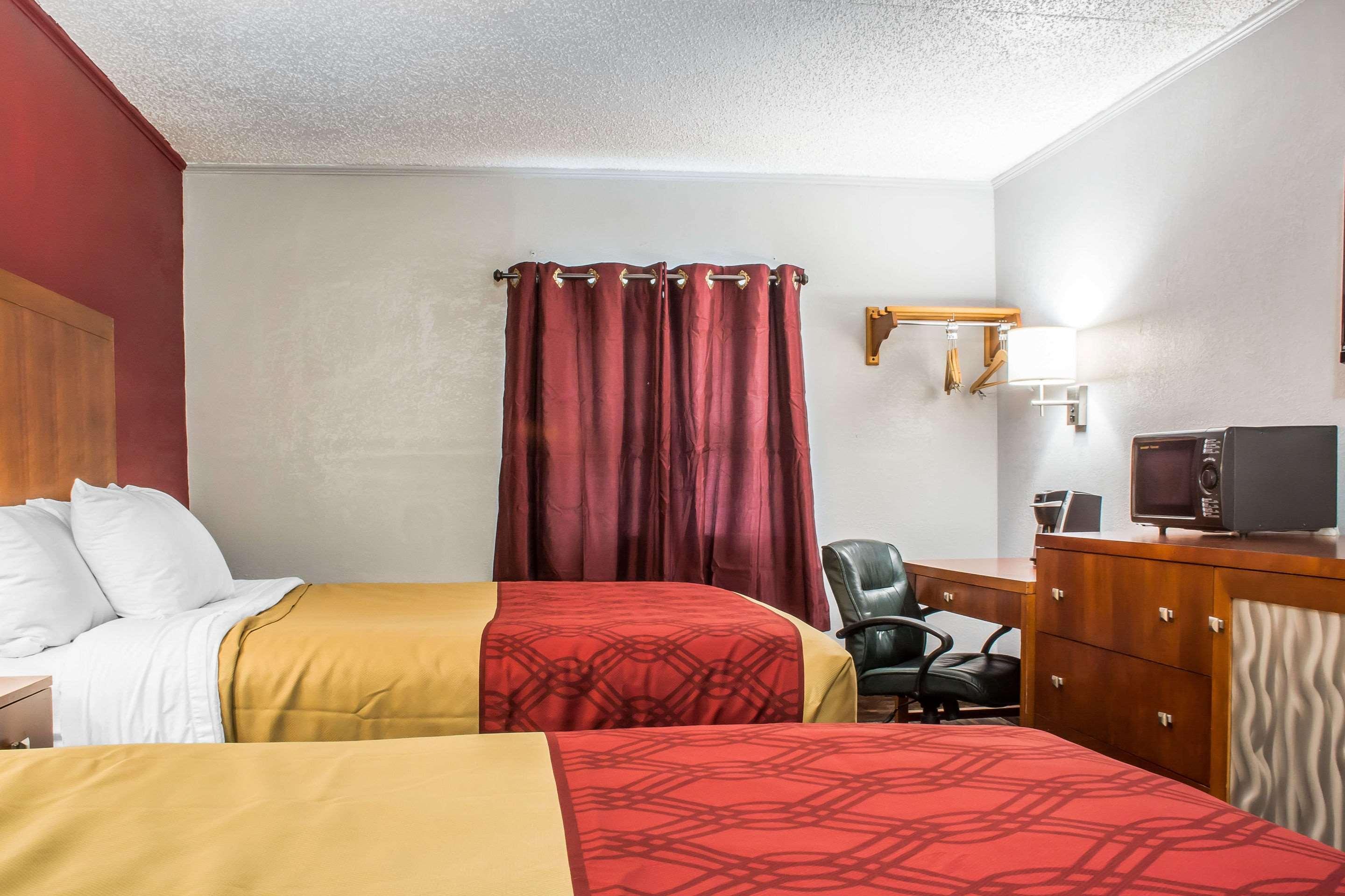 Econo Lodge Brockport Eksteriør billede