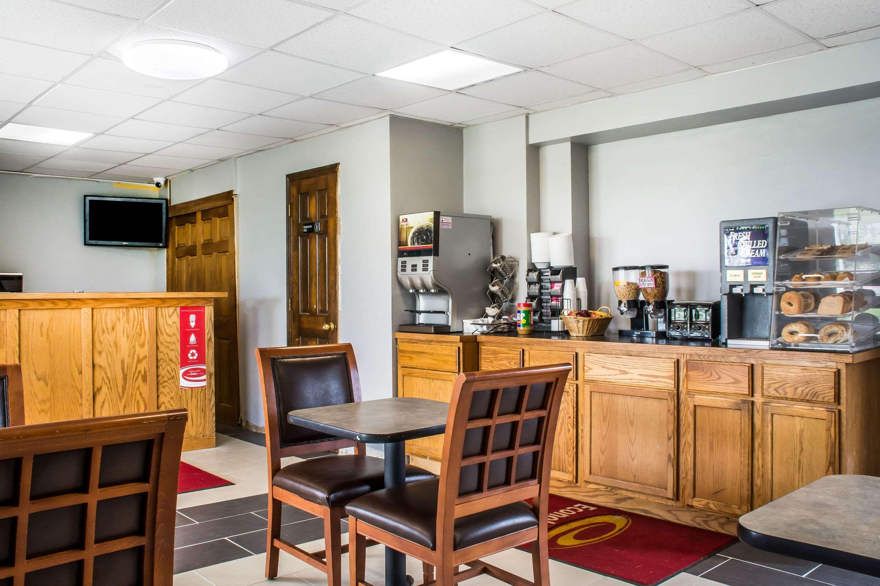 Econo Lodge Brockport Eksteriør billede