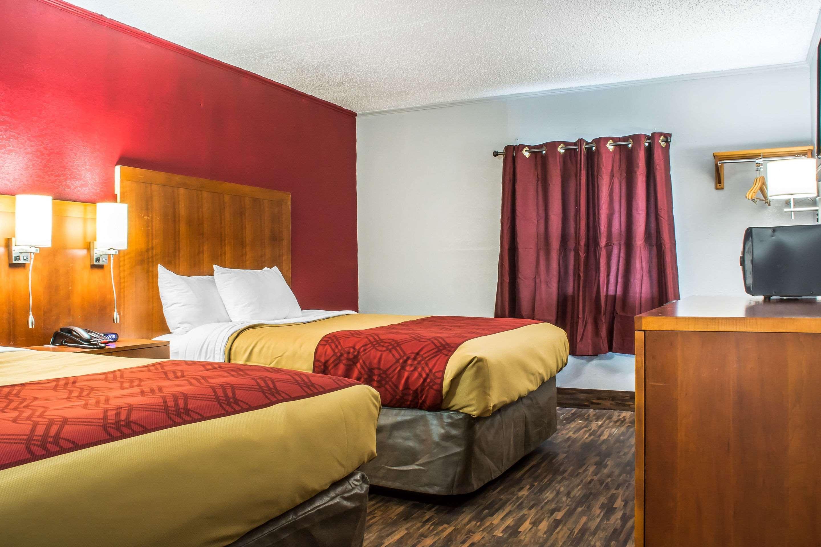 Econo Lodge Brockport Eksteriør billede