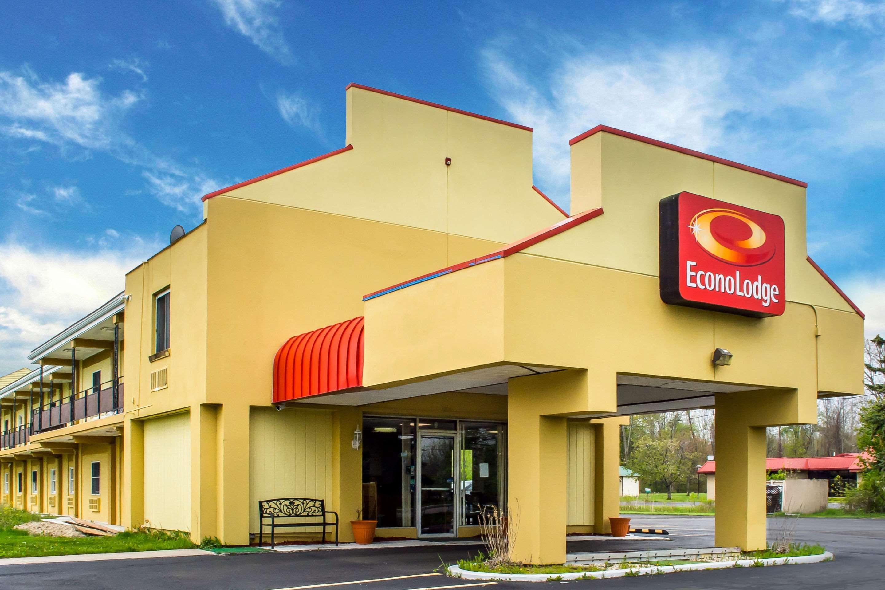 Econo Lodge Brockport Eksteriør billede